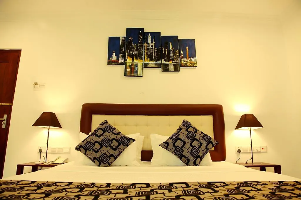 Oreeka - Katunayake Airport Transit Hotels 3*,